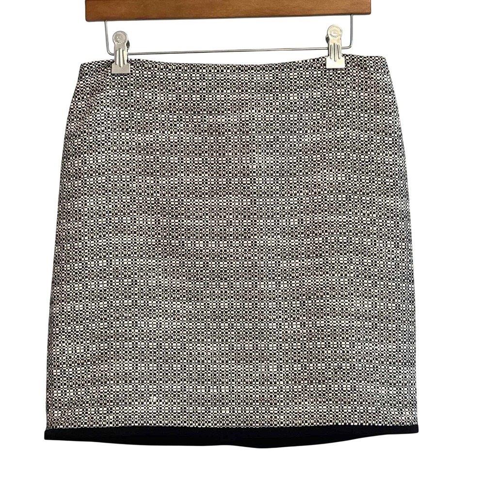 White House‎ Black Market Black White Geometric Tweed Mini Skirt Size 4